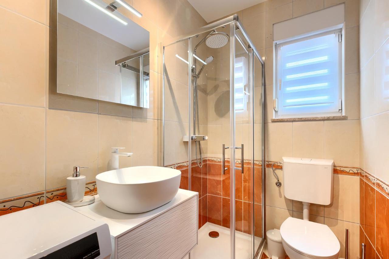 Apartment N&N Rovinj Eksteriør billede